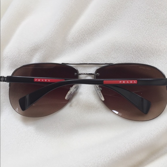 Prada sunglasses - Picture 2 of 6